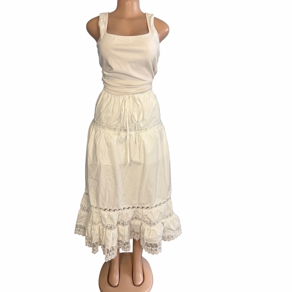 Commense White Tiered Boho Flora Lace Maxi Skirt